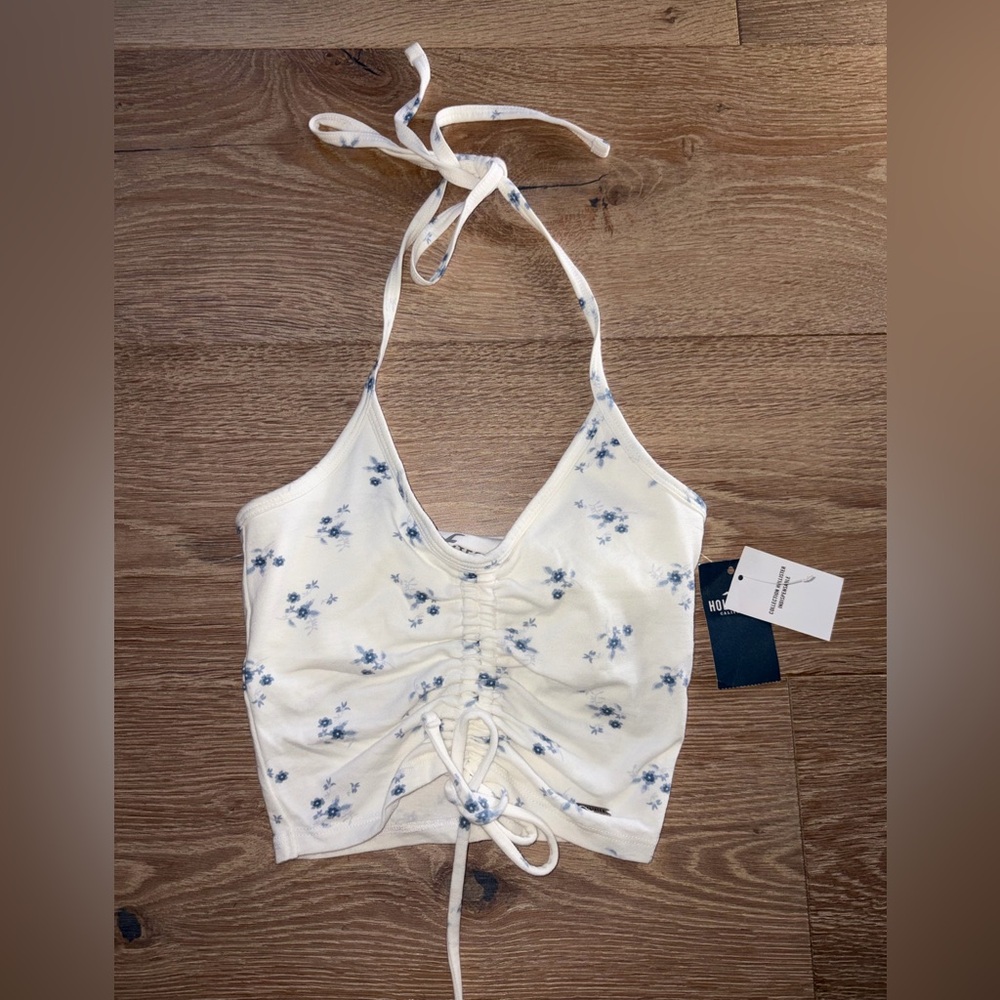 Brand new hollister hawaii floral white halter tank top with tags